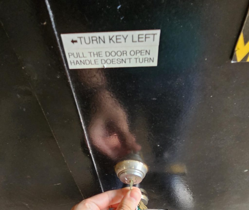 Turn key to the left then pull, the handle does not turn.